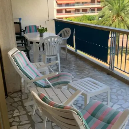 דירה Luxury 50 M With Balconypool קאן סור מר